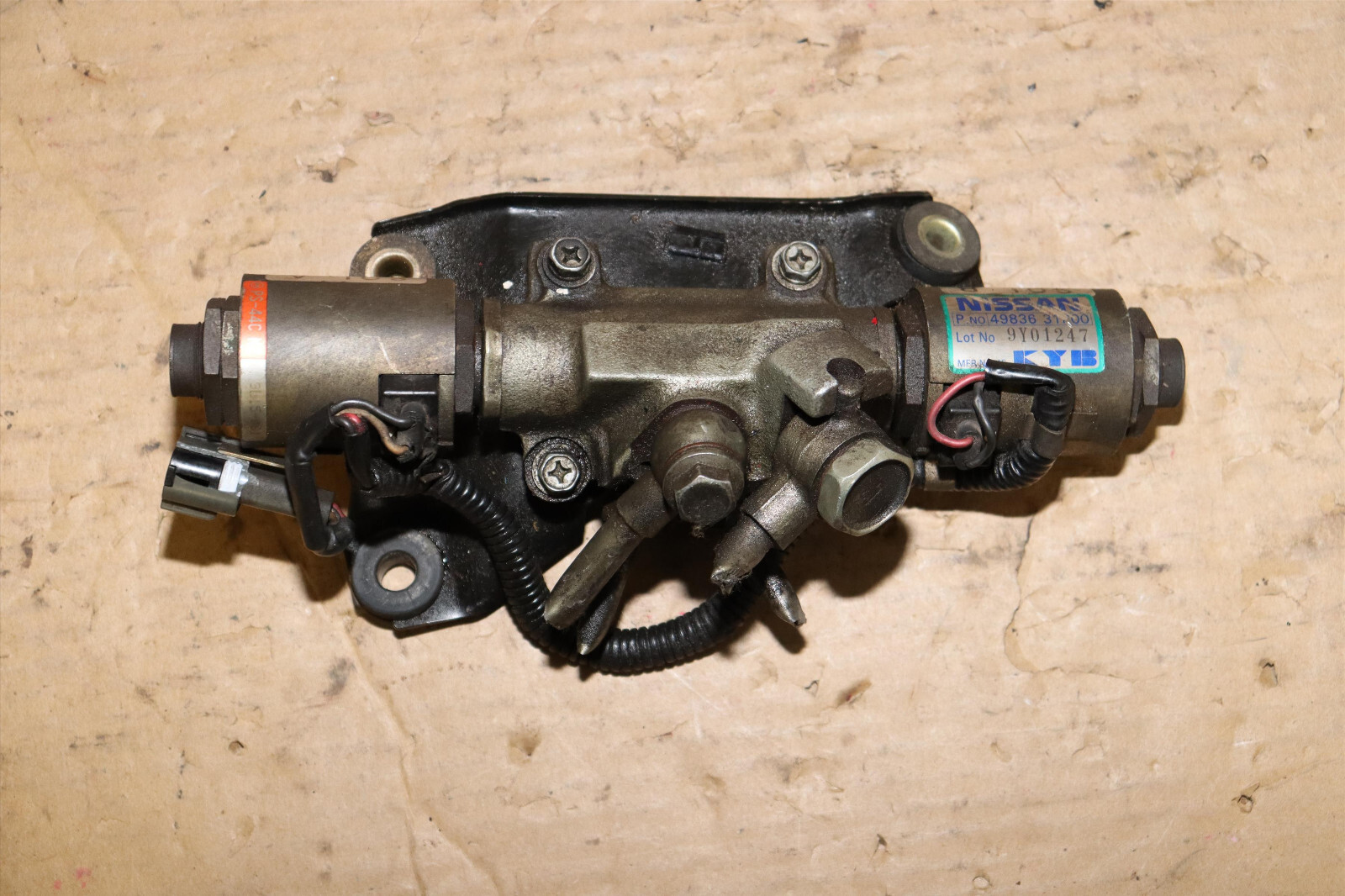 JDM NISSAN 300ZX Z32 OEM TWIN TURBO PRESSURE CONTROL VALVE