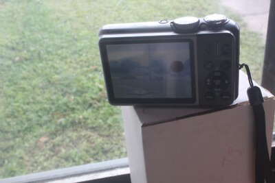 Canon PowerShot A2000 IS Digital Camera- WORKS but Cosmetic Issues (Please READ)