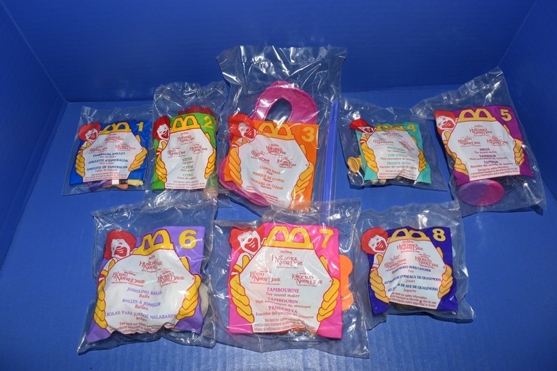 8 NEW McDonalds 1996 Disney Hunchback of Notre Dame Happy Meal  Toy Complete Set