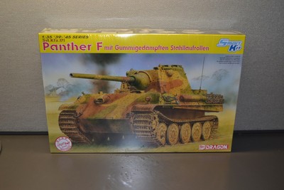 Dragon 6403 1/35 Sd.Kfz.171 Panther F mit gummigedämpften Stahllaufrollen
