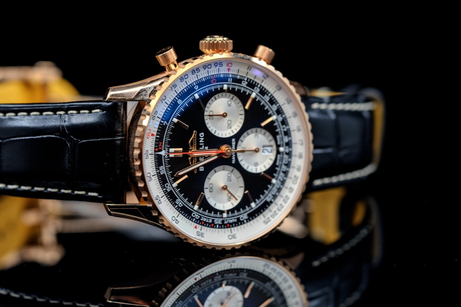 Pre-owned Breitling Navitimer B01 2024 Clean Chronograph Rose Gold Black Rb0138 43mm Watch