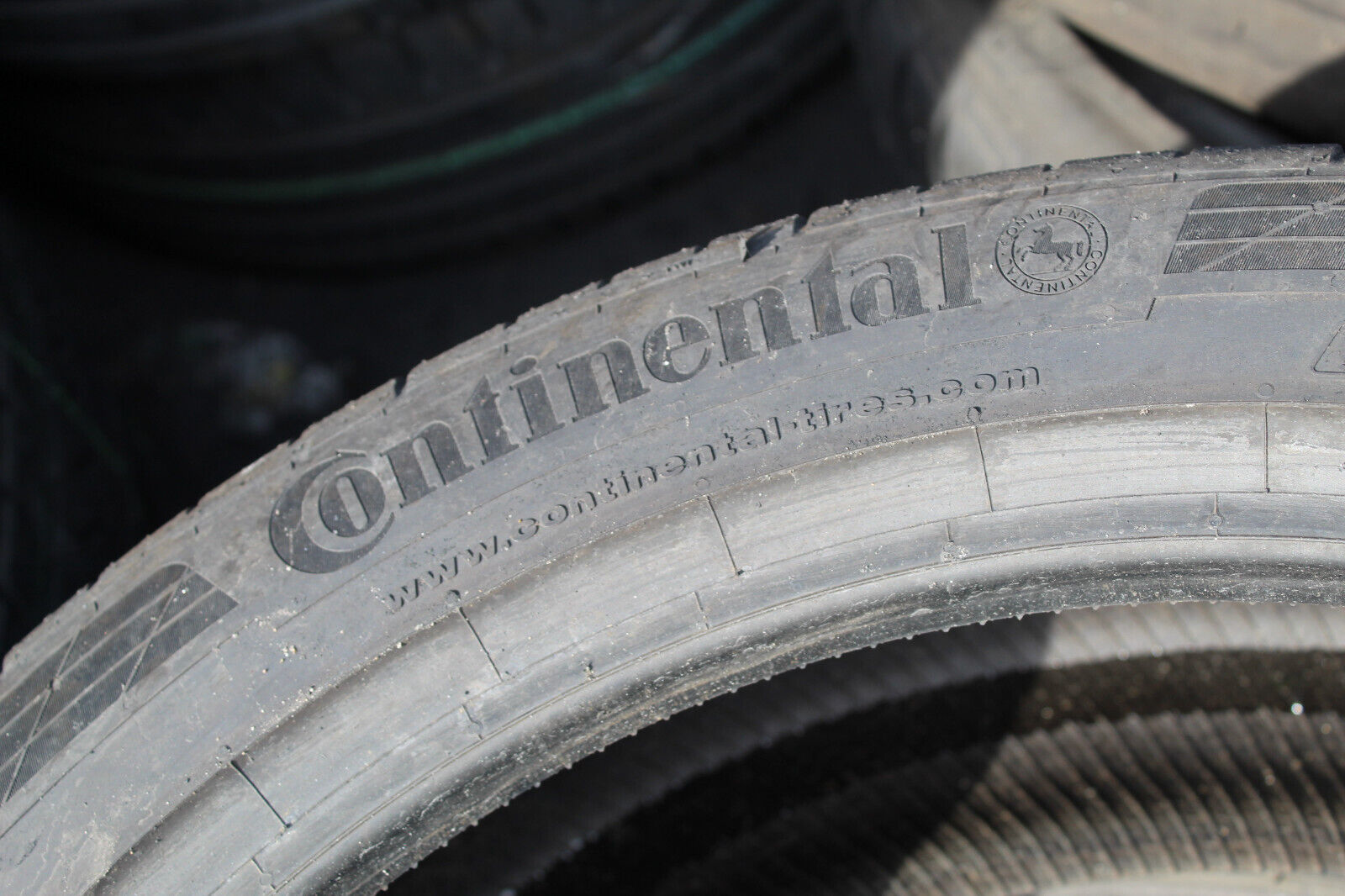 235 45 20 Continental, CSC 5, XL, 100V, x1 Single Tyre 7.3mm (F1_tyres) L3342