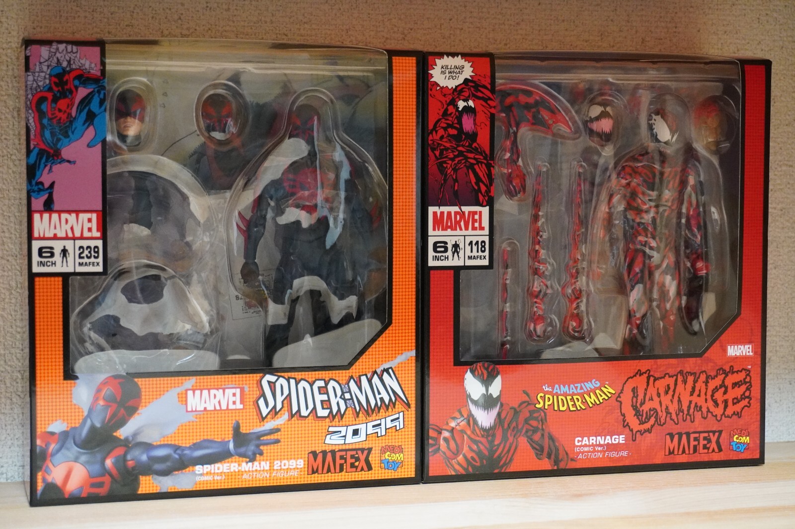 MAFEX Carnage No.118 & Spider-Man 2099 No.239 Comic Ver