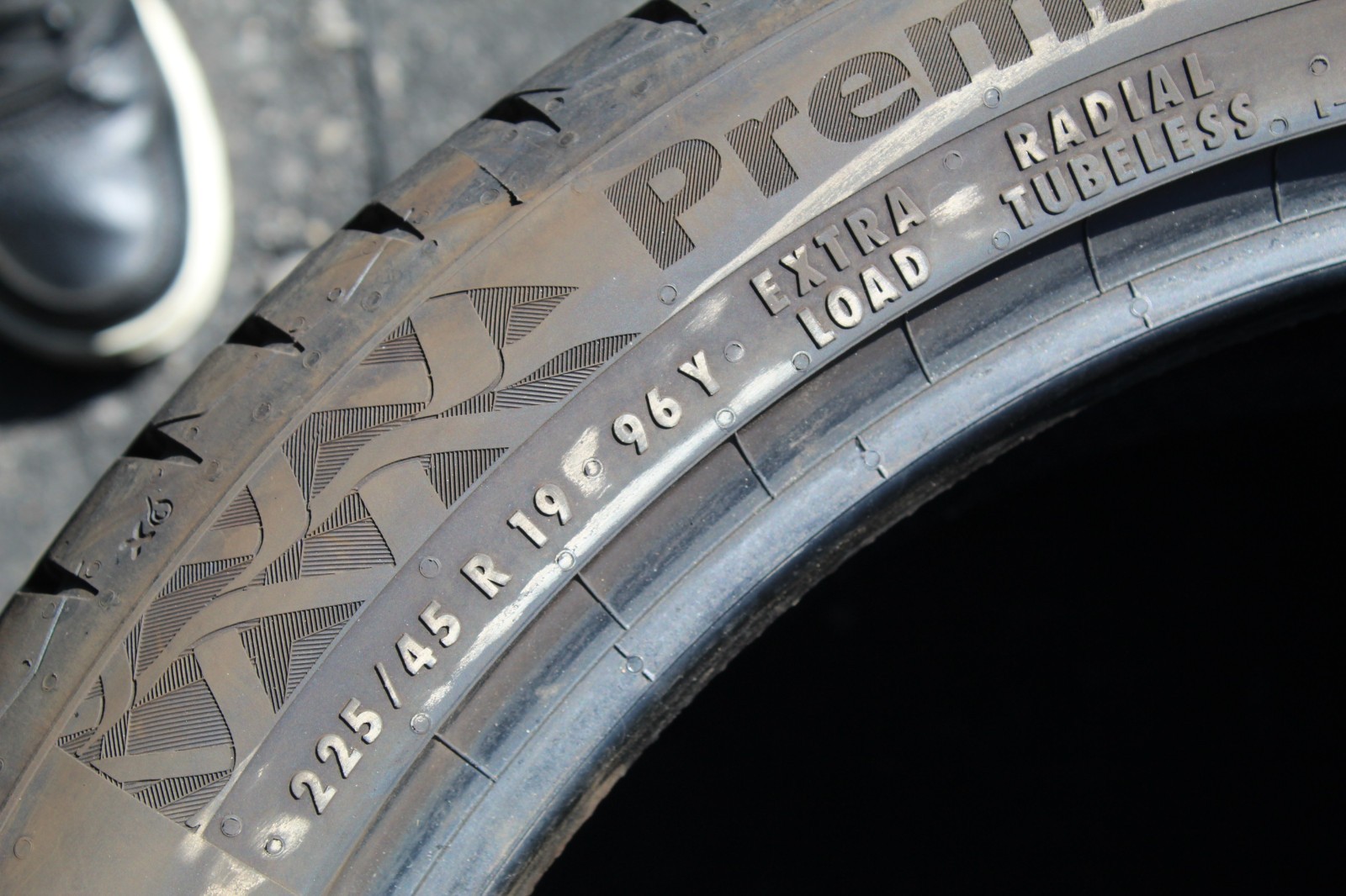 225 45 19 Continental, PC 7, EV, XL, 96Y, x1 Single Tyre 7.0mm (F1_tyres) L3738