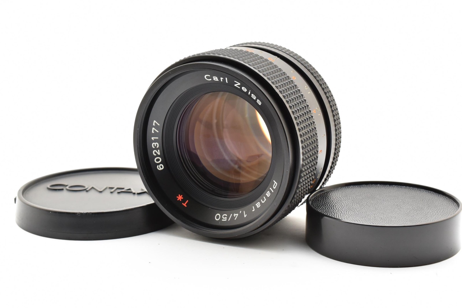 MINT] Contax Carl Zeiss Planar T* 50mm F/1.4 Lens CY Mount