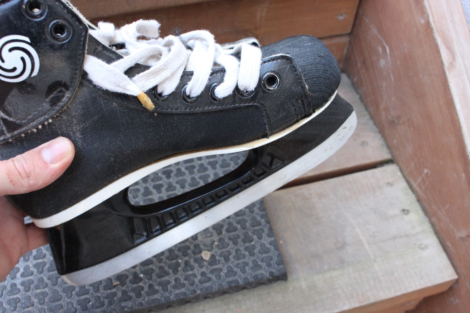 Vintage Kids Bauer Hockey Skates With Box NHL Approved Sears Ice Skating