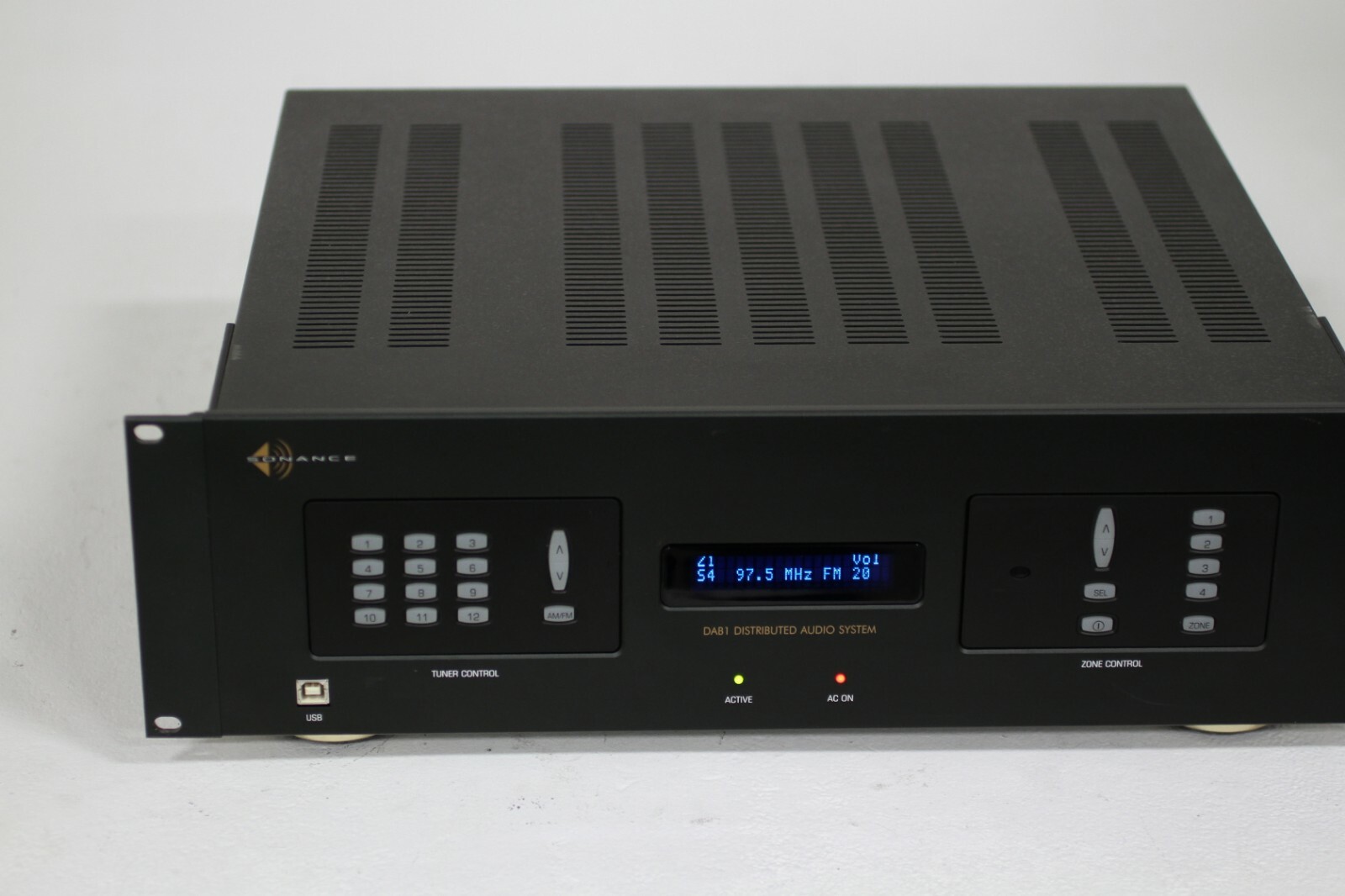 Sonance DAB1 Distributed Audio System MultiZone AM FM ; SP 627813