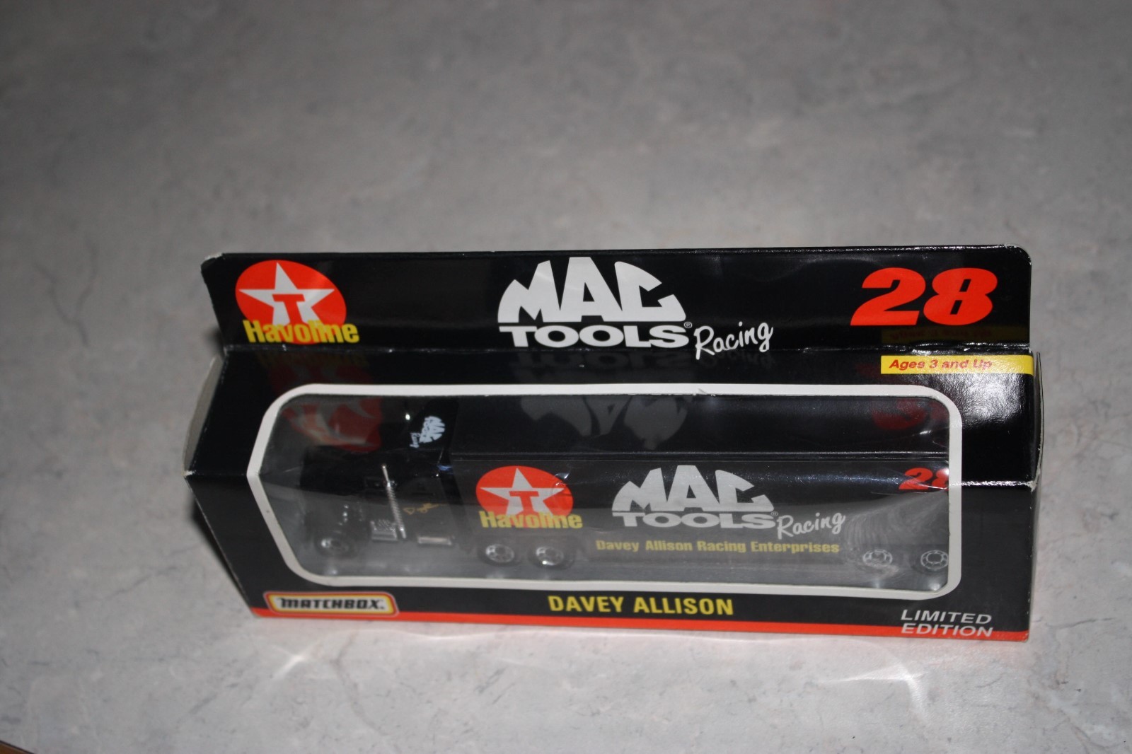 Davey Allison #28 1993 Matchbox Limited Ed. 1:87 Mac Tools Transporter/Hauler