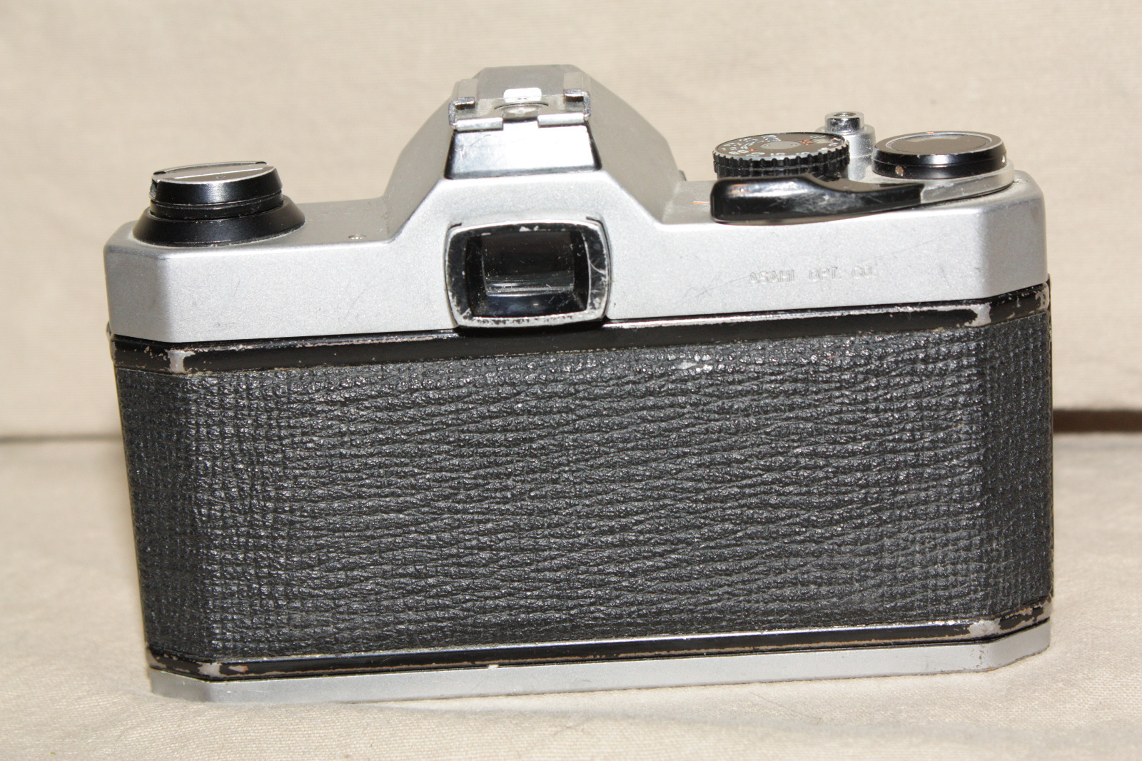 PENTAX K1000 35mm CAMERA BODY ONLY 9037