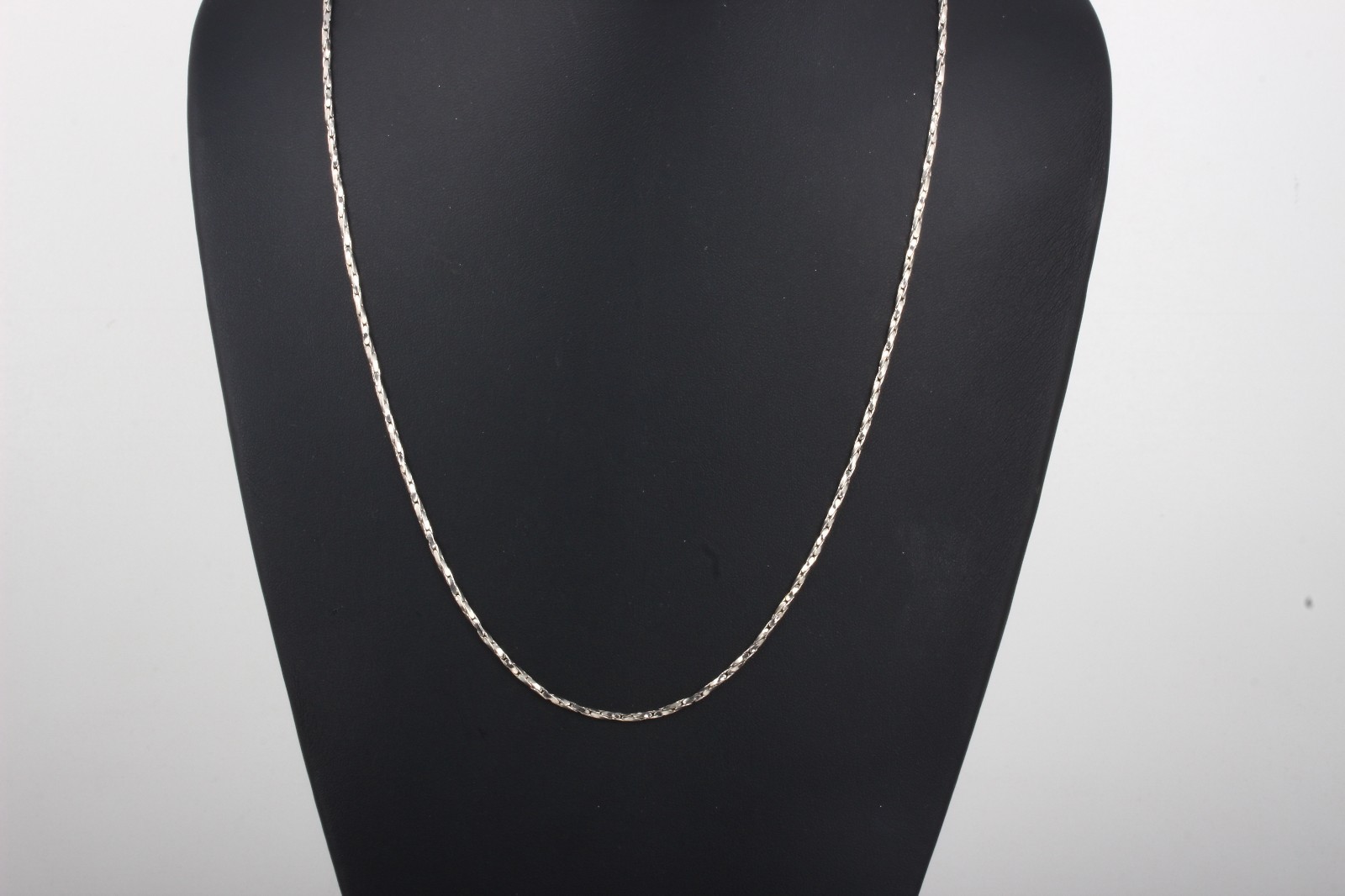 STERLING SILVER TWIST CHAIN NECKLACE FINE 925 6077B | eBay