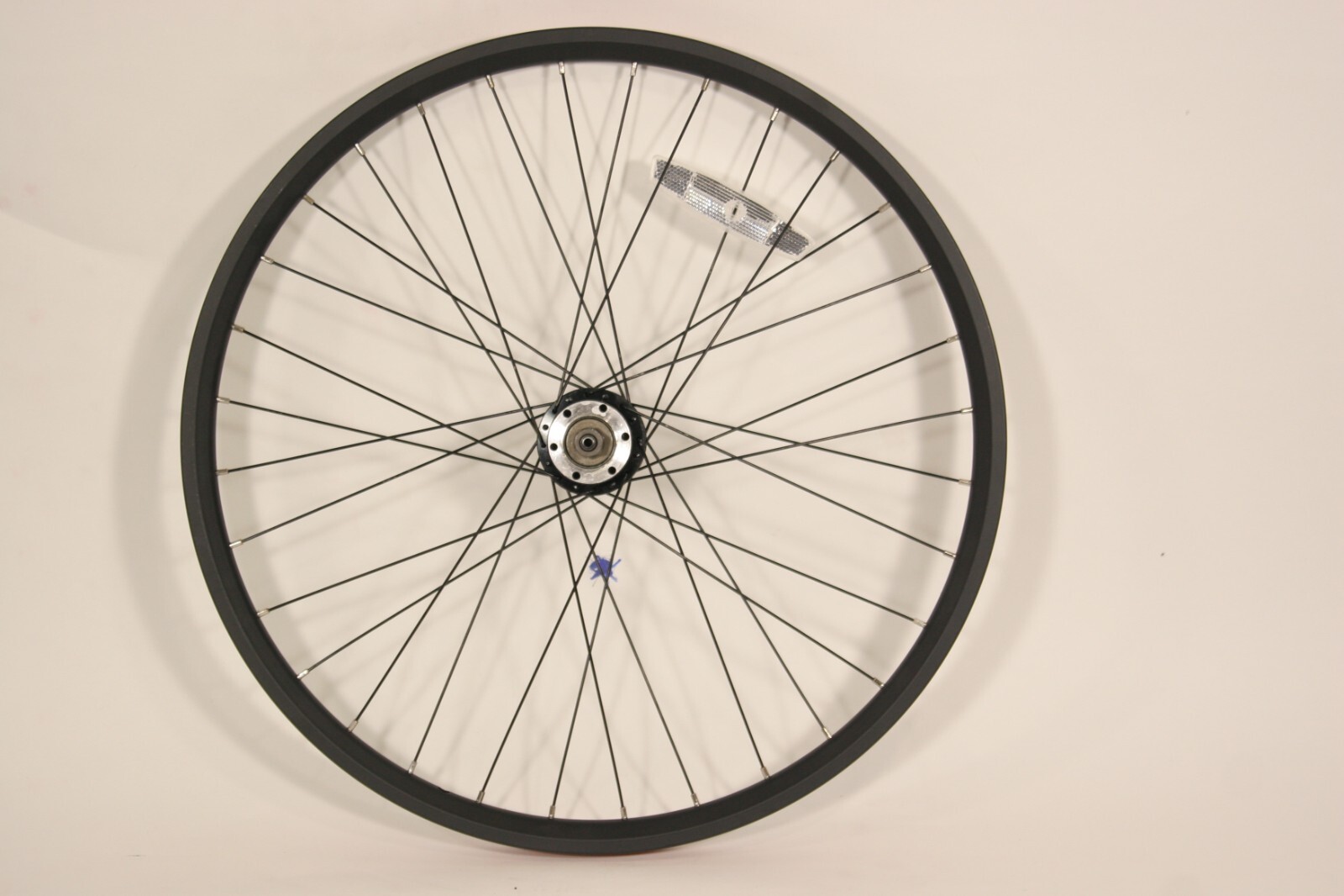 Fuji Bikes 24 x 1.75 inch Disc MTB Rear Wheel 6 Bolt 100 x