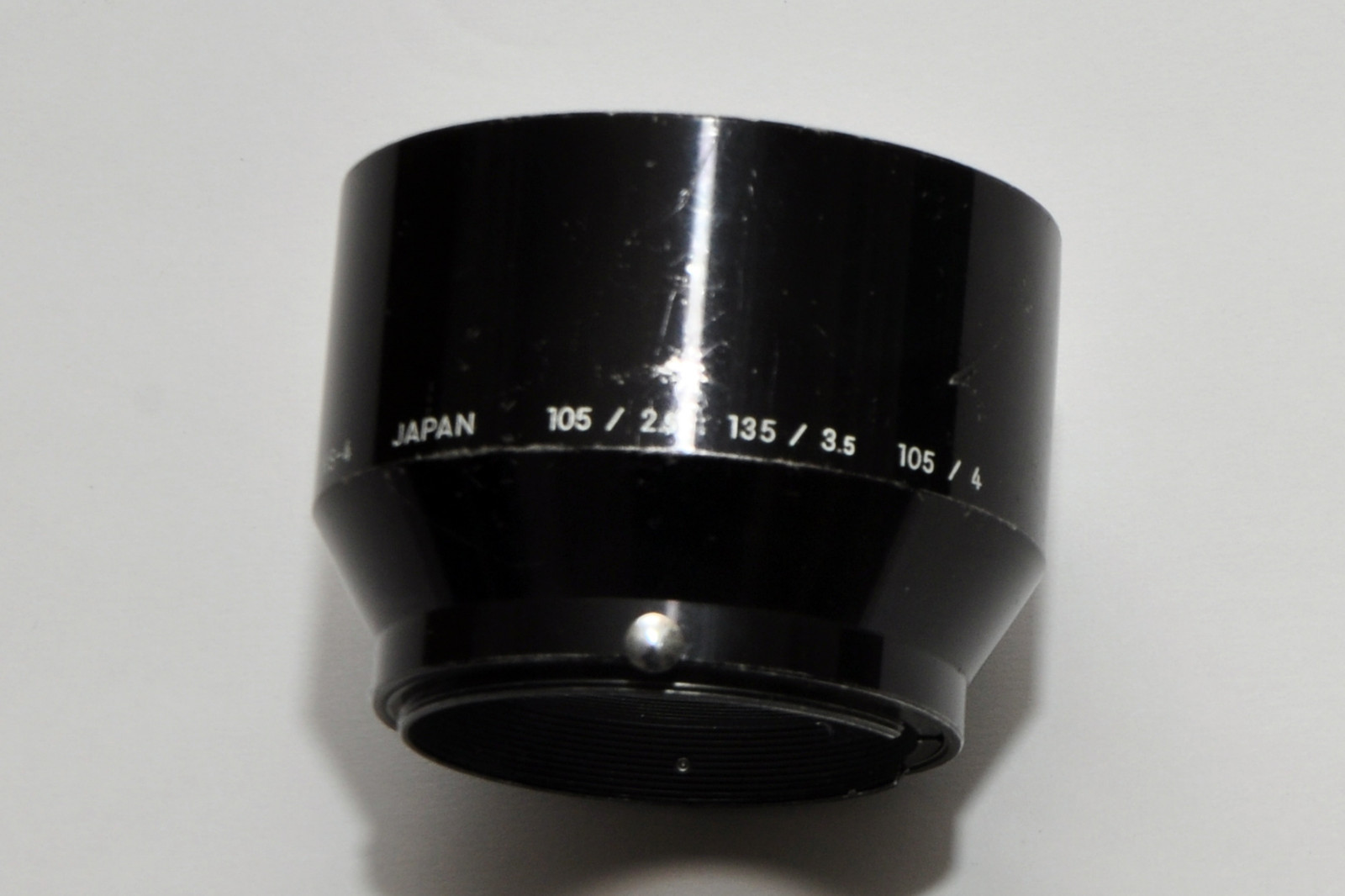 Nikon HS-4 52mm Snap-On Lens Hood for 105mm f/2.5, 105mm f/4, 135mm f/3.5 for Fs