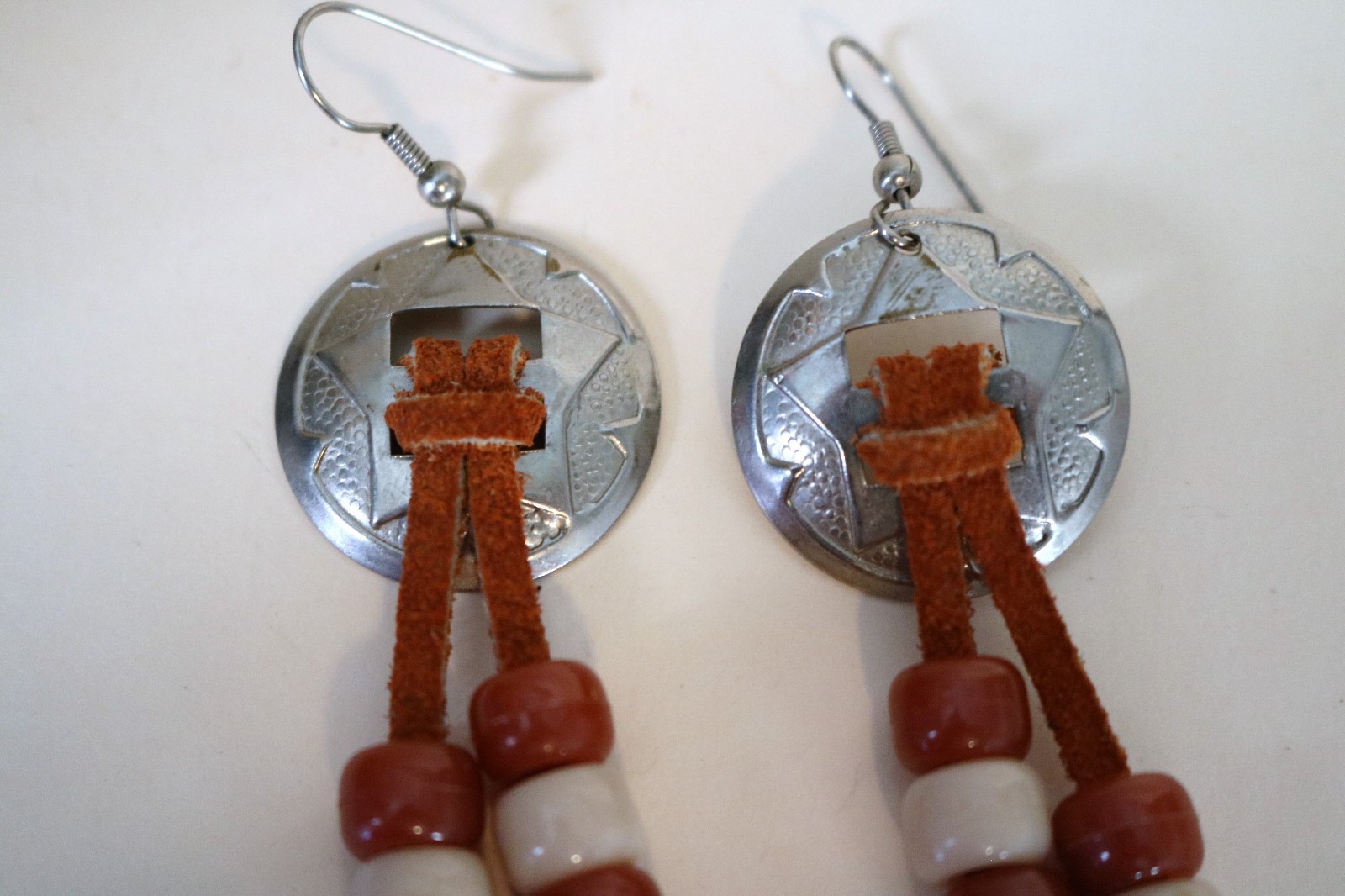 Vintage Conch Pierced Earrings Brown Beige Beads on Suede