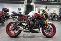 Triumph Street Triple 765 RX, 2026, Matt Aluminium. IN STOCK NOW Only £12895. 