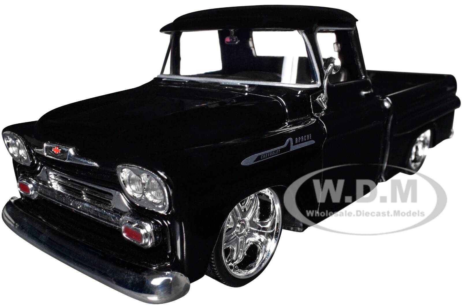 1958 CHEVROLET APACHE FLEETSIDE PICKUP BLACK 1/24 DIECAST BY