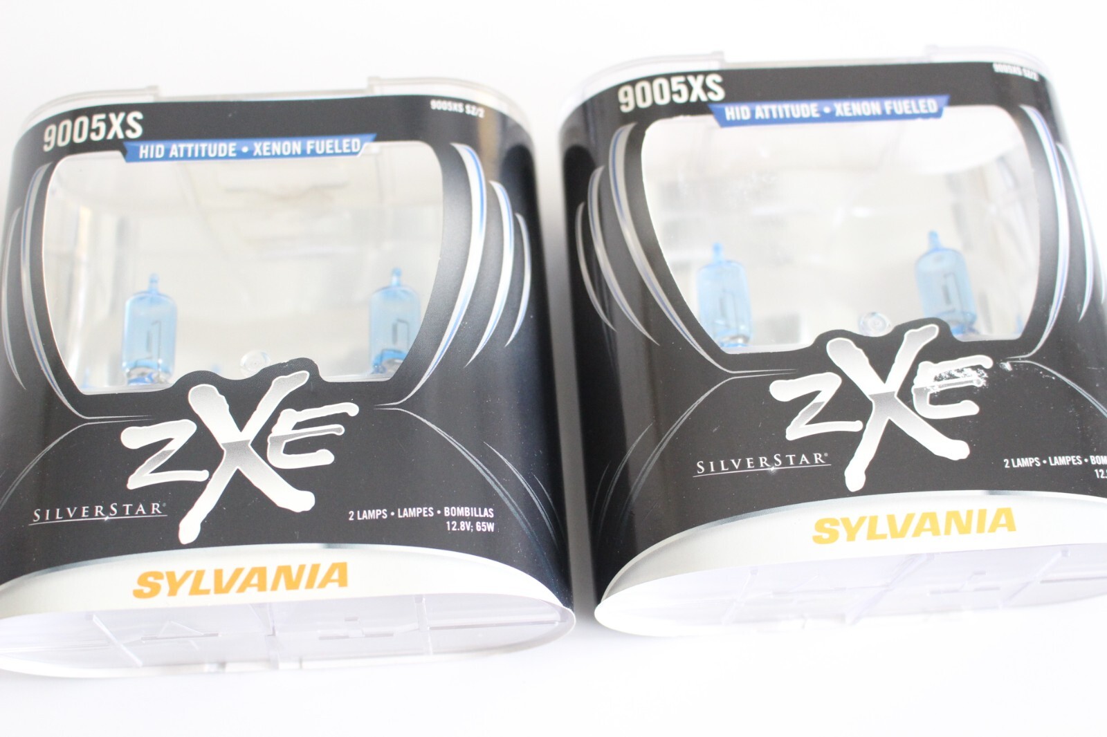 co☺︎ Sylvania Silverstar ZXE Gold 9005 HB3 65W Two Bulbs