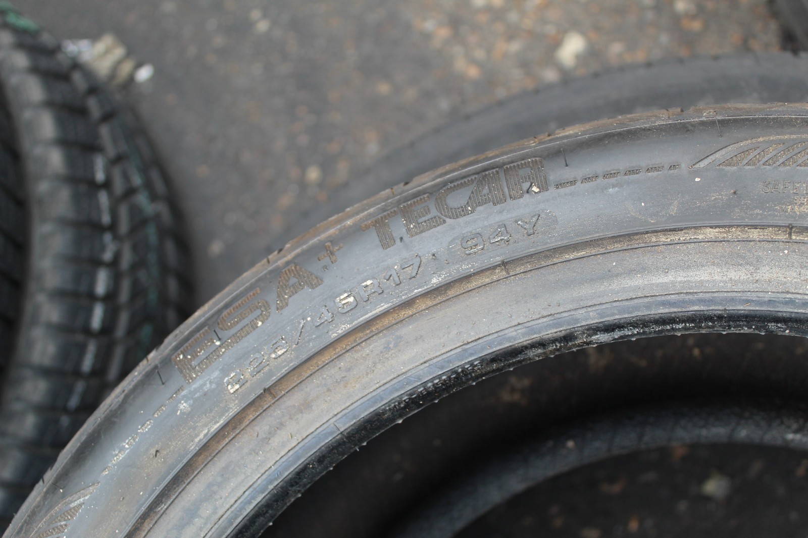 New 225 45 17 ESA Tecar, Spirit 5 UHP, XL, 94Y x1 Single Tyre (F1_tyres) L3674