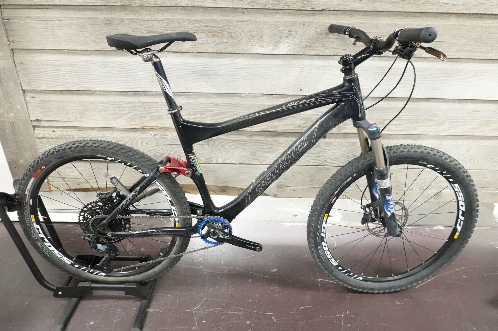 Carbon Specialized EPIC Expert 19 Carbon Specialized EPIC Expert 19