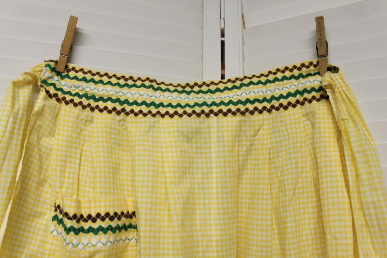 Vintage Gingham Check Half Apron Ric-Rac Style  Yellow Green Brown
