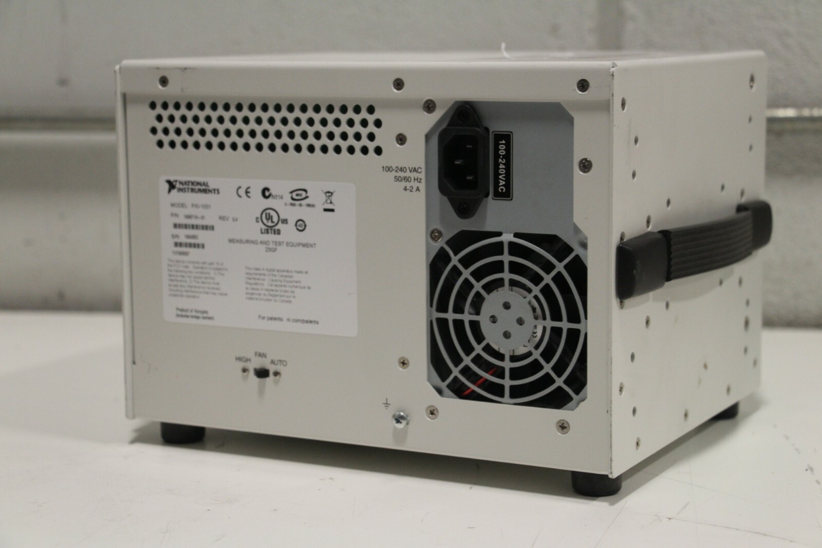 National Instruments NI PXI-1031 4-Slot 3U PXI Chassis