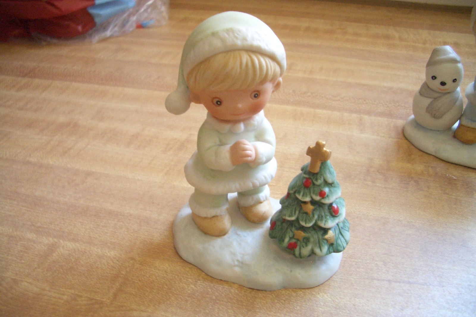 VTG Homco Set 3 Children Figurines 5613 Snowman / Christmas Tree / Bag of Toys