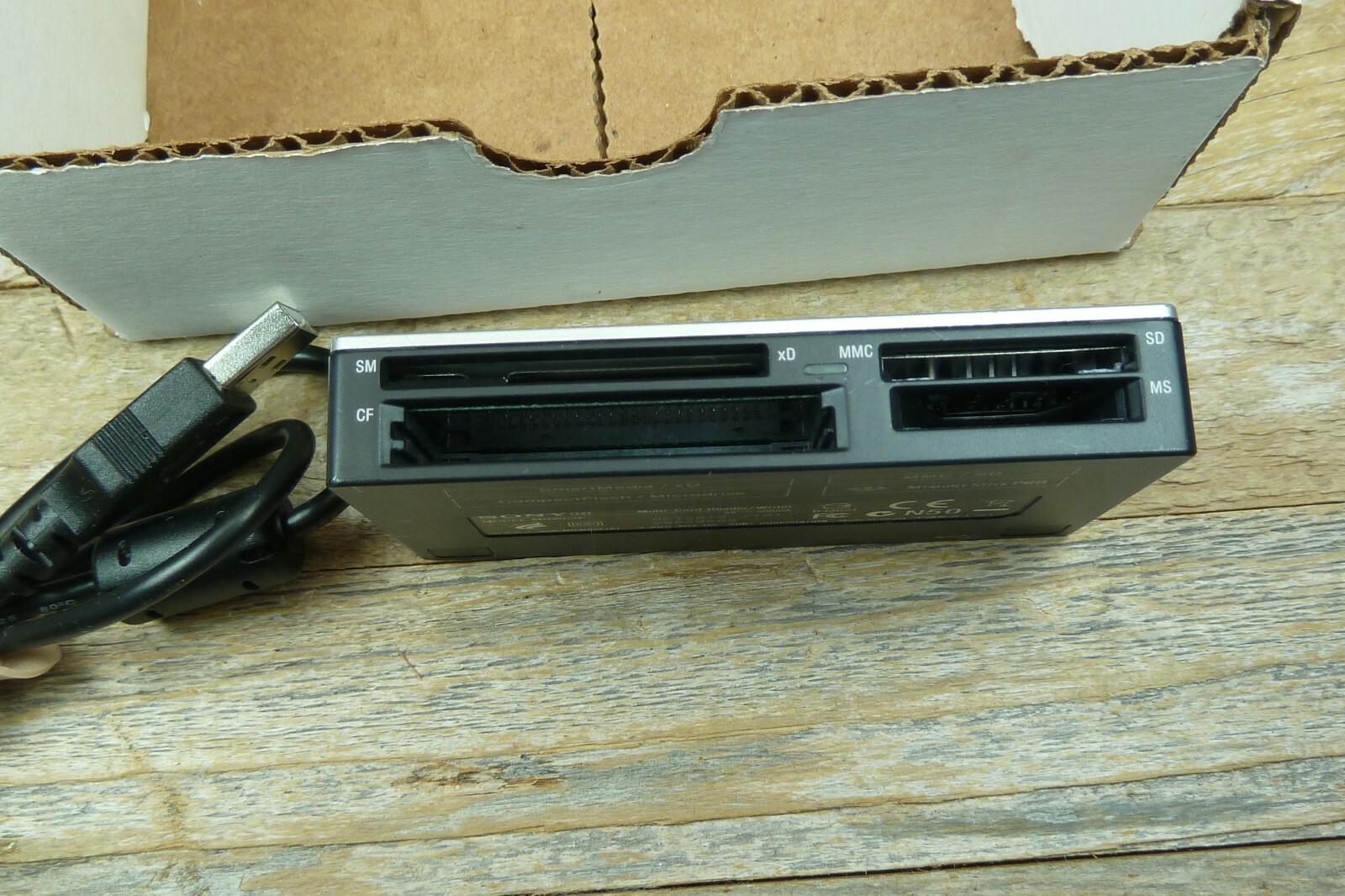 Sony Multi-Card Reader/Writer MRW62E CompactFlash / Microdrive