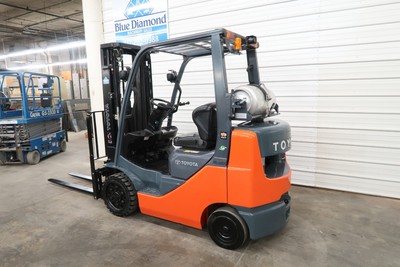 2016' Toyota 8FGCU25, 5,000# Cushion Tire Forklift, Triple, S/S, 2,110 Hours!!!
