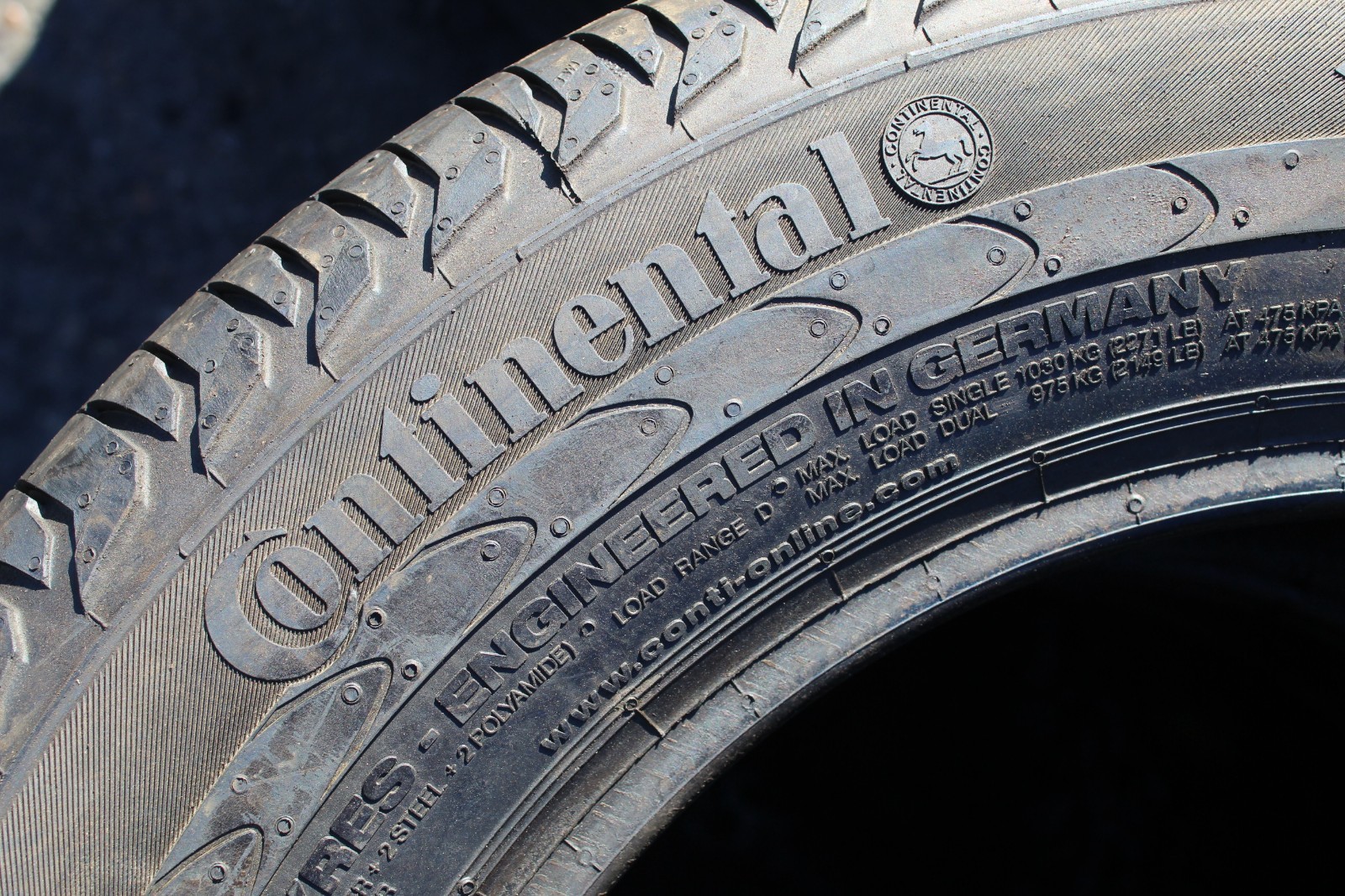 New 215 65 16C Continental, Vanco 2, 109/107T, x1 Tyre (F1_tyres) L3838