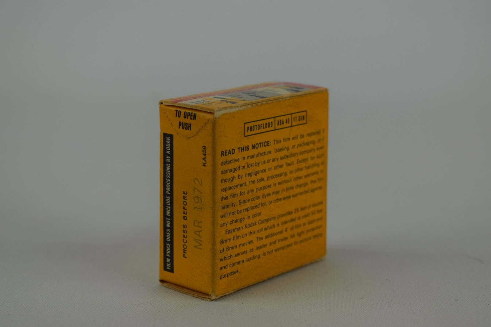 Kodak Kodachrome II 2 Color Movie Film Photoflood Light Exp. 1972 8mm