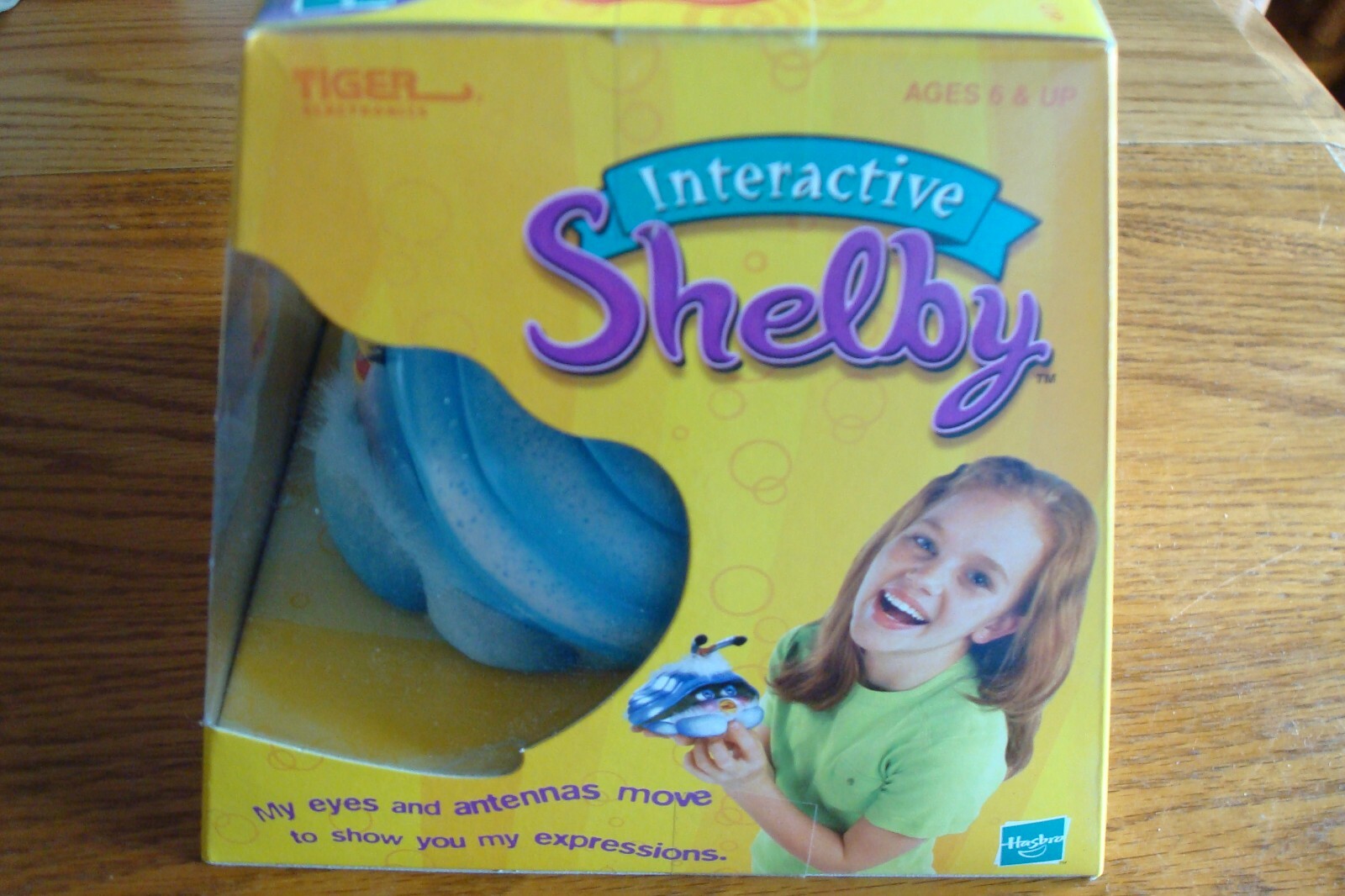 Shelby Clam Interactive Toy Hasbro Tiger Electronics 2001 New Unopened BLUE