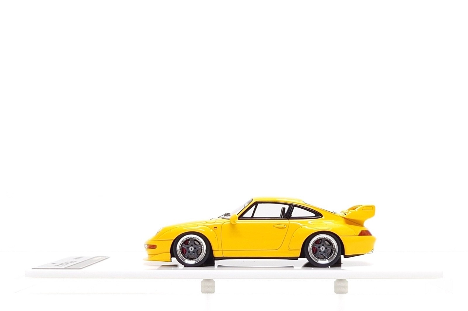 Make Up Vision 1:43 Porsche 911 GT2 (993) Street Ver. in