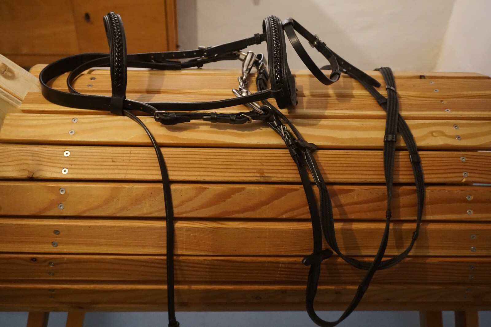 Trense / Zaumzeug Gr. M/S für Pony oder Holzpferd, schwarzes Leder, NEUWERTIG