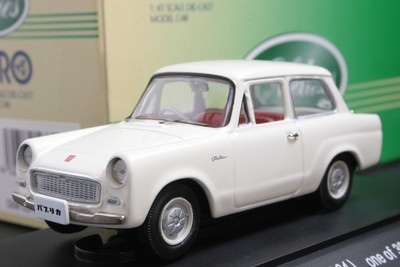 EBBRO 43314 1:43 SCALE 1961 TOYOTA PUBLICA 700 UP10 DIE CAST MODEL CAR IVORY