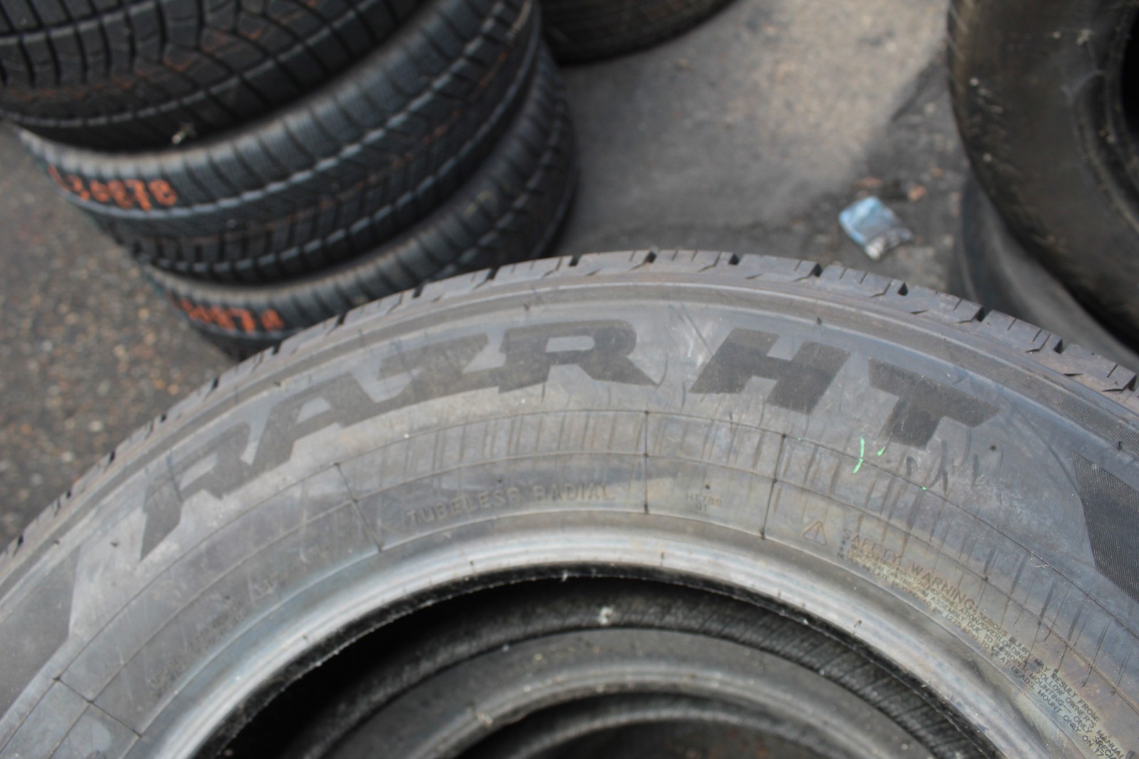 New 245 65 17 Maxxis, RAZR HT, M+S, Reinforced, 111H, x1 Tyre (F1_tyres) L3591