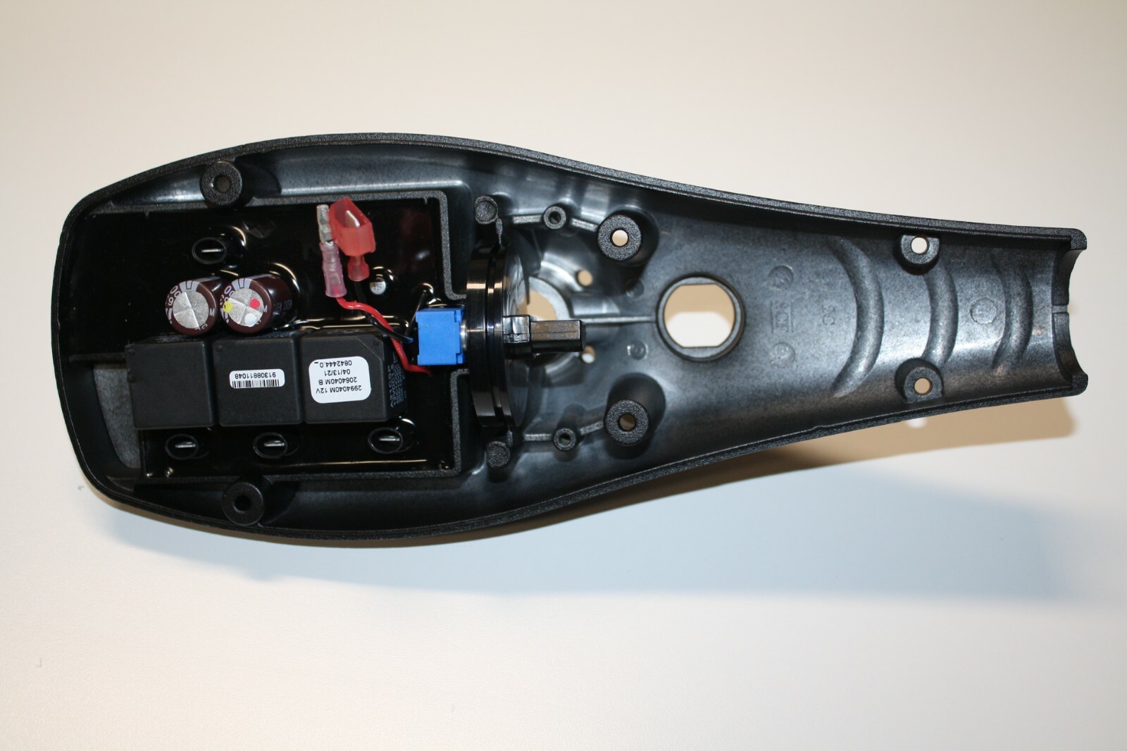 2994040M Minn Kota Endura Max Main Control Board with cover 2994040M Minn Kota Endura Max Main Control Board with cover