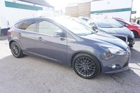 2013 Ford Focus 1.0T EcoBoost Zetec Euro 5 (s/s) 5dr HATCHBACK Petrol Manual