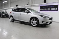 2015 Ford Focus 1.0T EcoBoost Zetec Euro 6 (s/s) 5dr HATCHBACK Petrol Manual