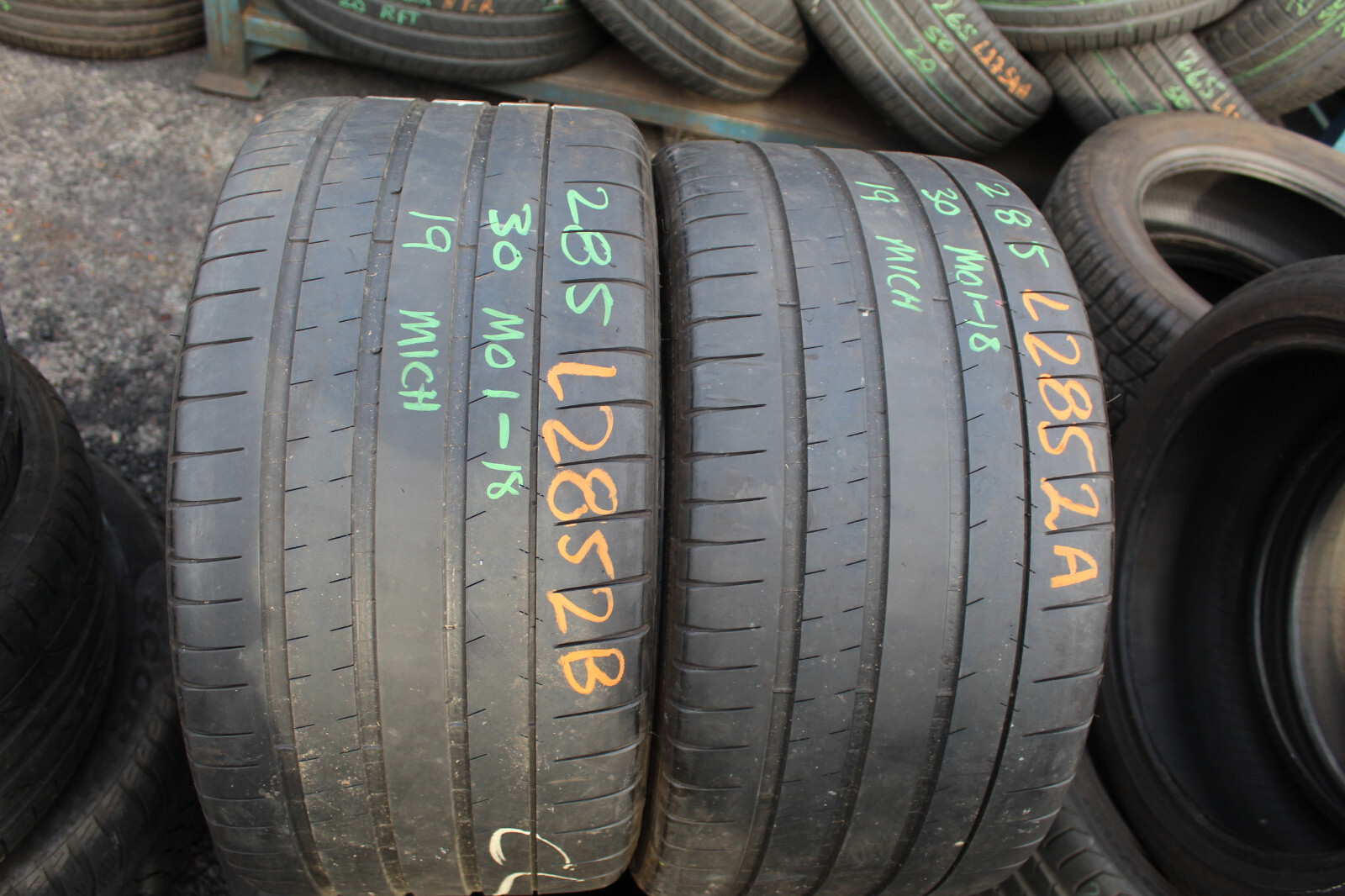 285 30 19 Michelin, Pilot S Sport, MO1, XL, 98Y x2 A Pair 4.3mm (F1_tyres) L2852