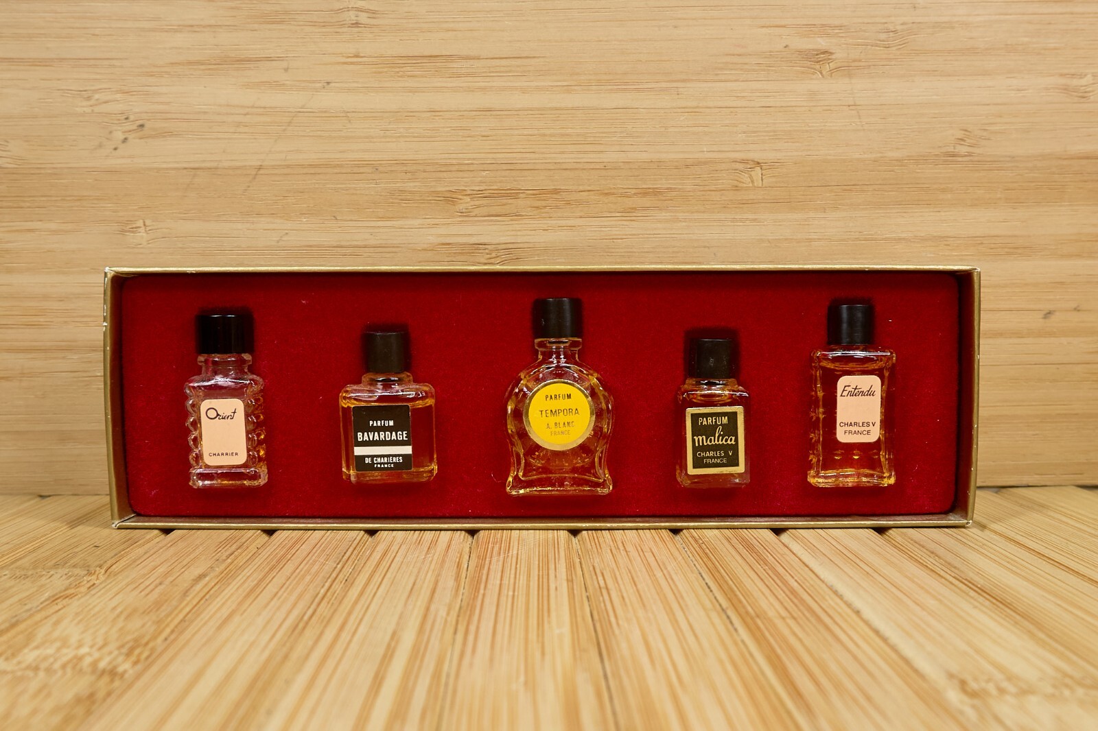 Vintage 7 Piece Miniature Perfume Bottles Les Meilleurs
