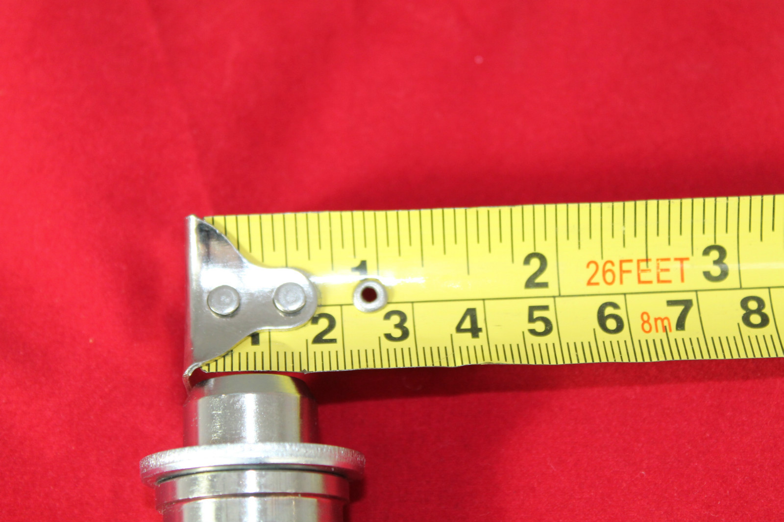 TOYOTA SPARE WHEEL LOCK & KEY PRADO RAV4 SUV 4WD NEW GENUINE 6905960220