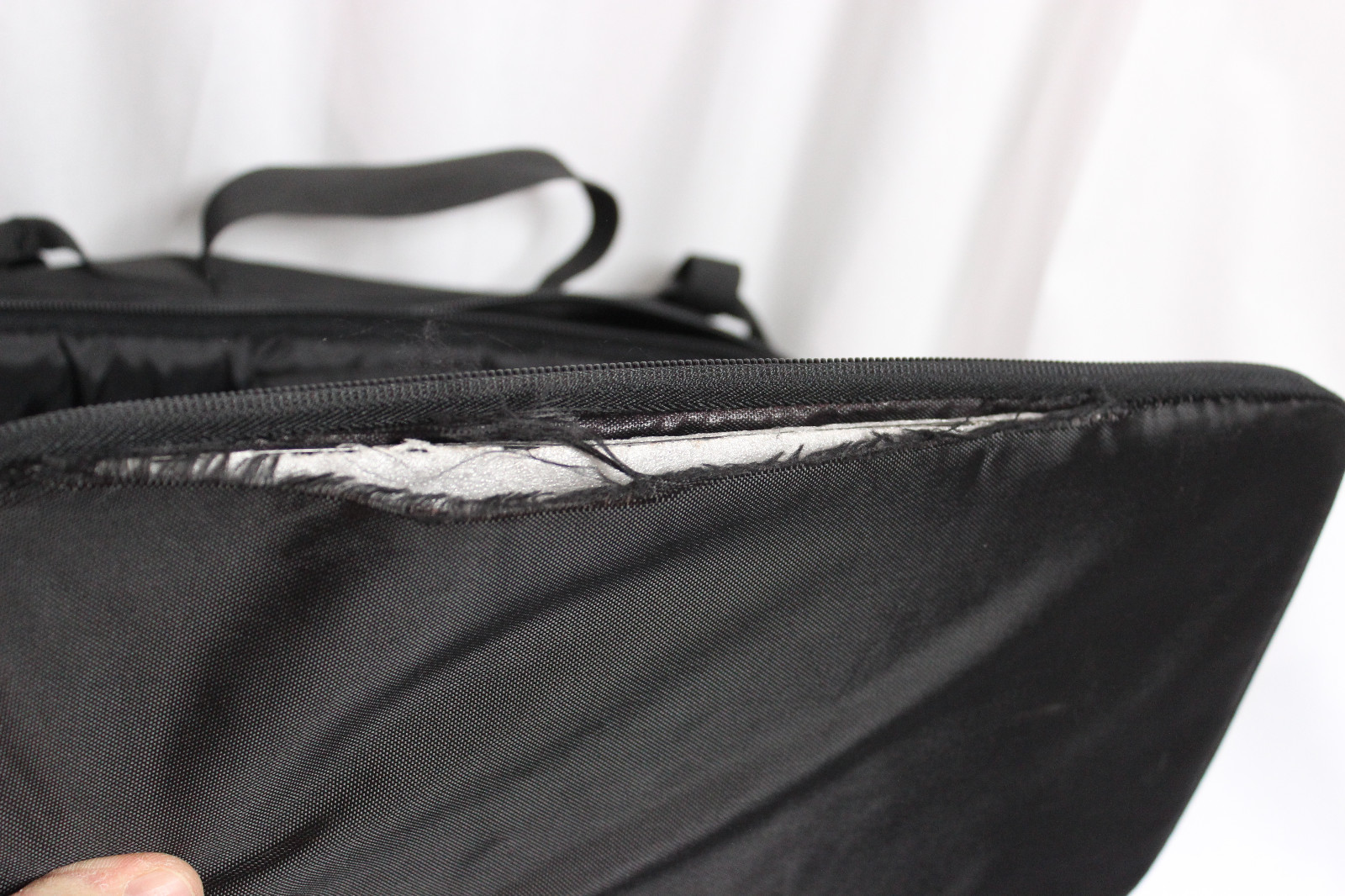 Profoto B2 250 AirTTL Location Kit With 2 Heads and 3 Batteries #1