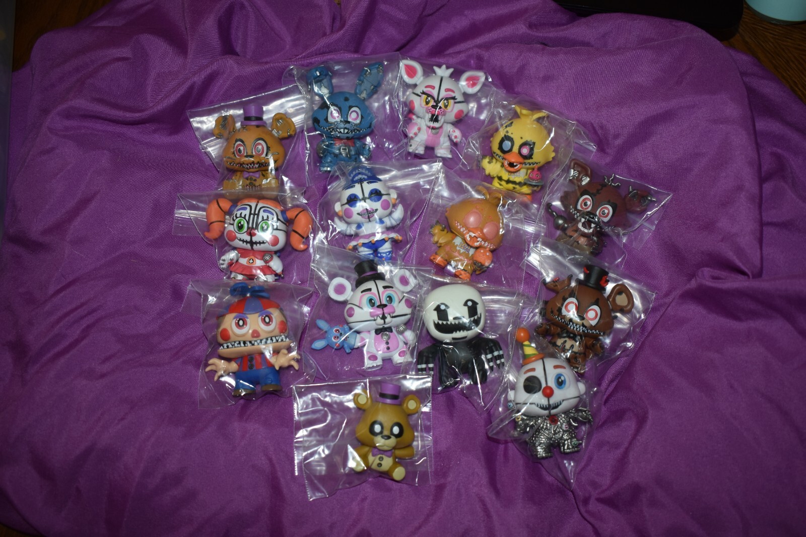 Funko Five Nights At Freddy's Mystery Mini Lot Springtrap El Chip