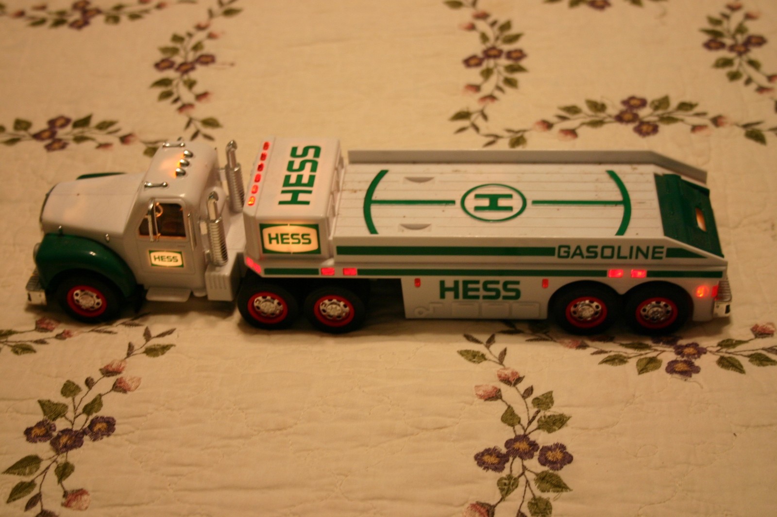 2002 Hess Toy Truck With Lights