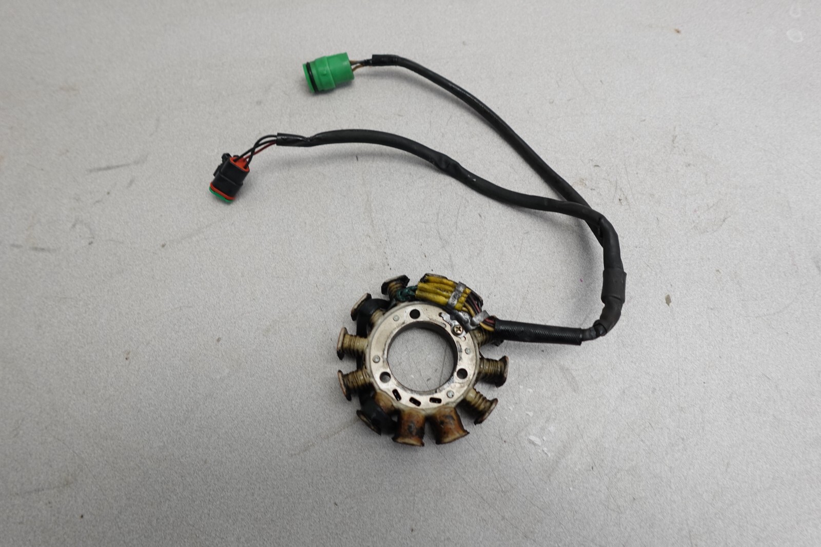スポーツマン New Ski-Doo Rear Axle Shaft Ctr Lg Spacer 99-05 MXZ Summit