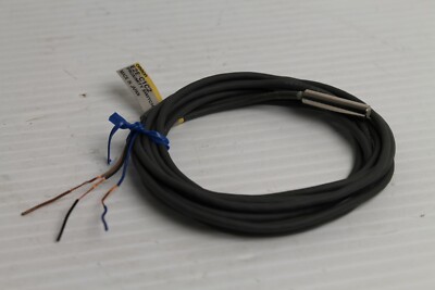 Omron E2E-C1C2 Proximity Switch Sensor