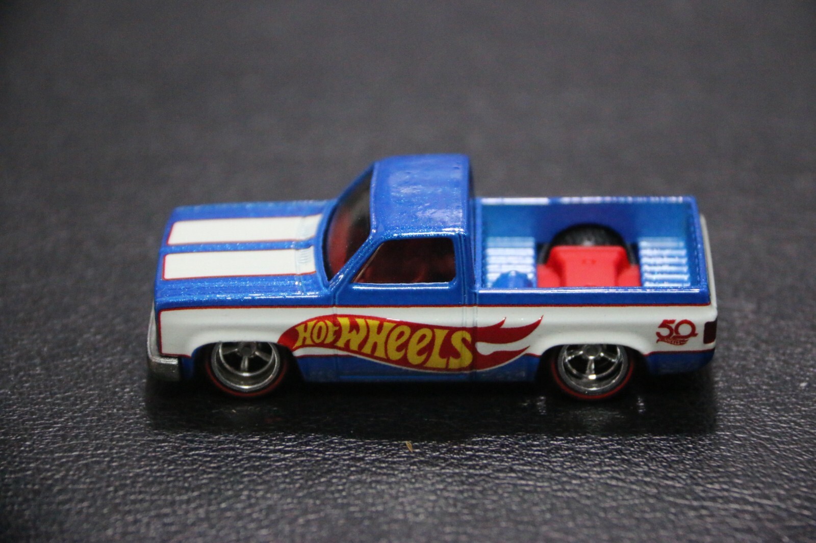 hotwheels EXTRAS  1983年 レア　トラック ビンテージ Hot Wheels 2024 Japan Convention '83 Chevy Silverado