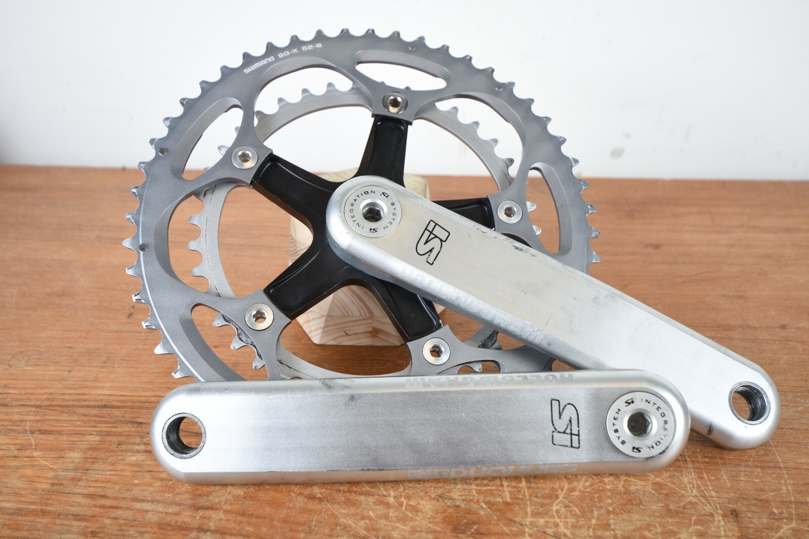 Cannondale Hollowgram Si Crankset 175mm 52/39T Shimano SG-X Cannondale Hollowgram Si Crankset 175mm 52/39T Shimano SG-X