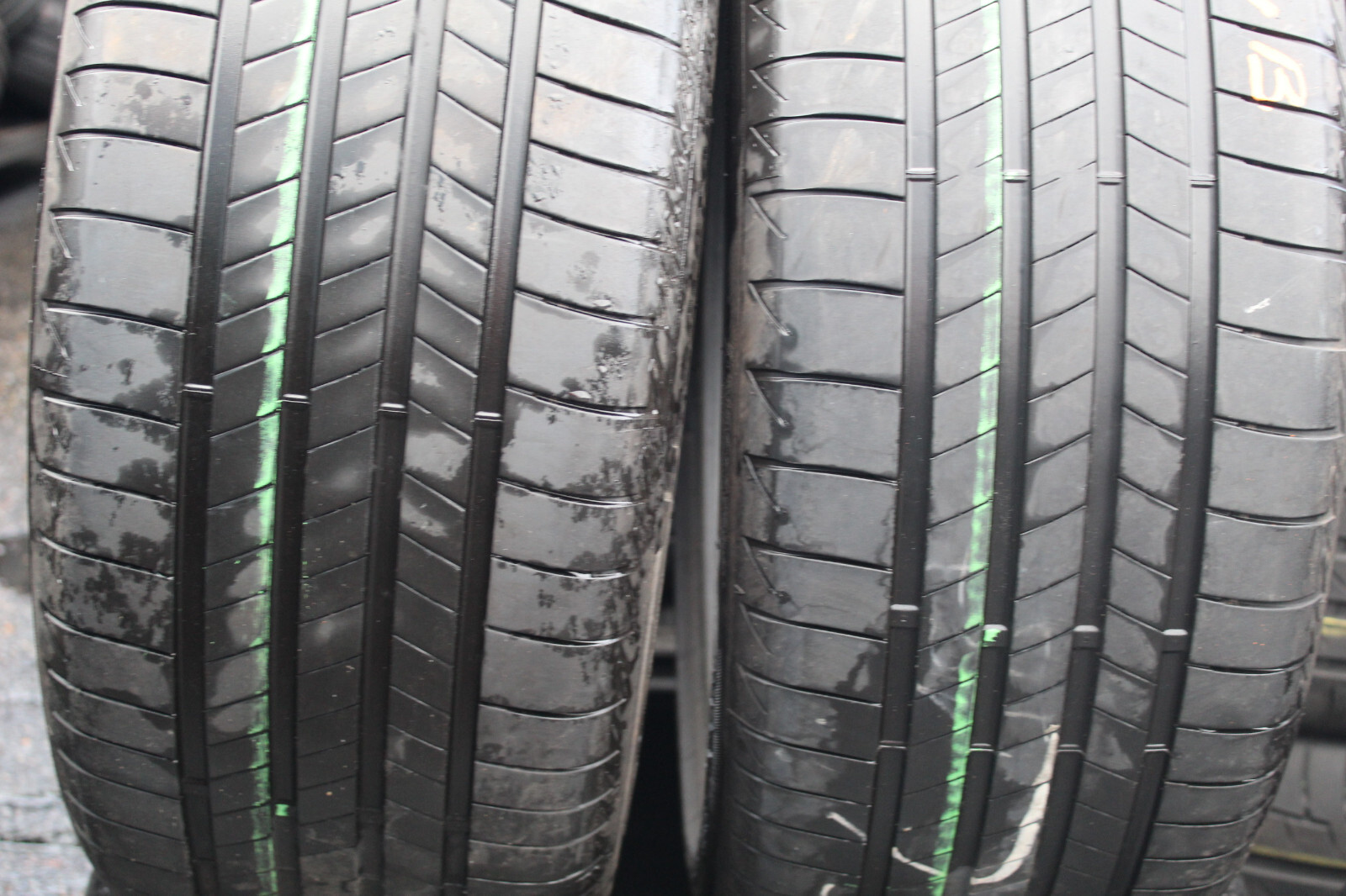 255 40 21 Bridgestone, Turanza Eco, AO 102T, x2 A Pair 5.5mm (F1_tyres) FO L2984