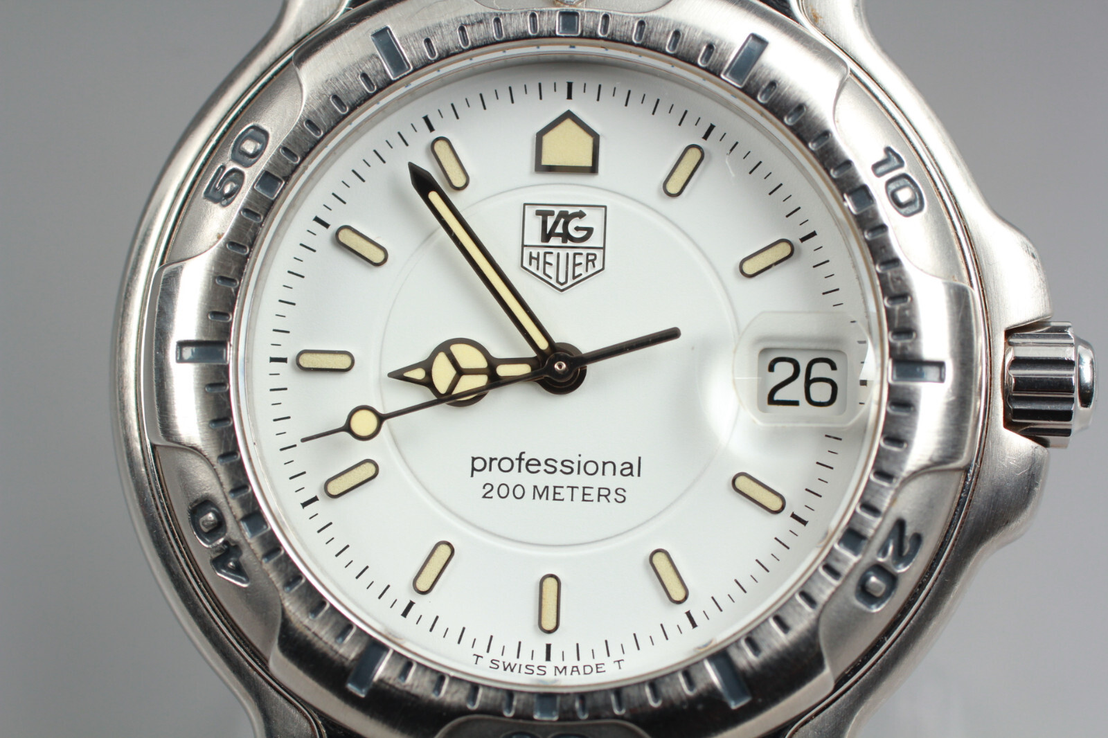 NEAR MINT] Tag Heuer Professional 6000 Vintage Watch 1990's