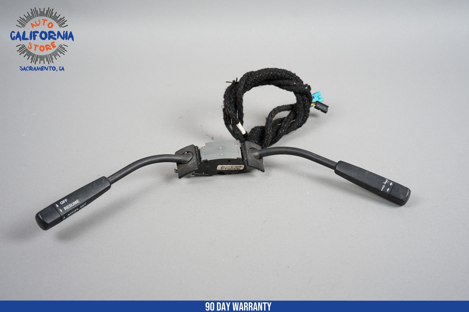 98-02 Mercedes W210 E320 CLK320 Steering Column Cruise Control Combo Switch OEM
